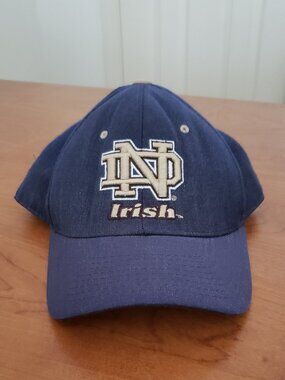 Navy Notre Dame logo baseball cap - size 7-1/4